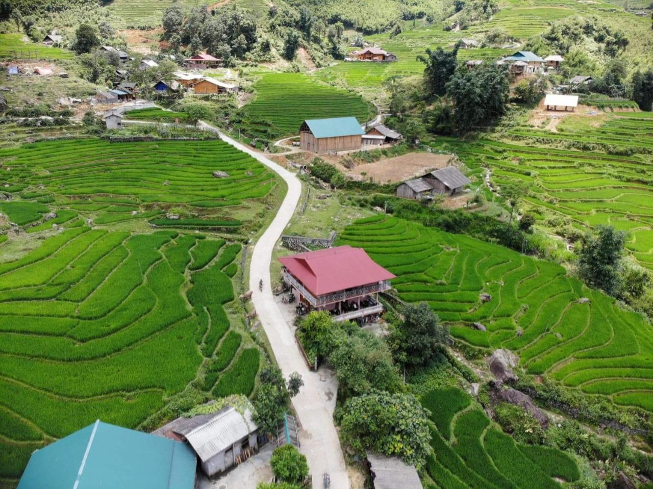 Ta Van Green Hills Homestay Sa Pa Esterno foto