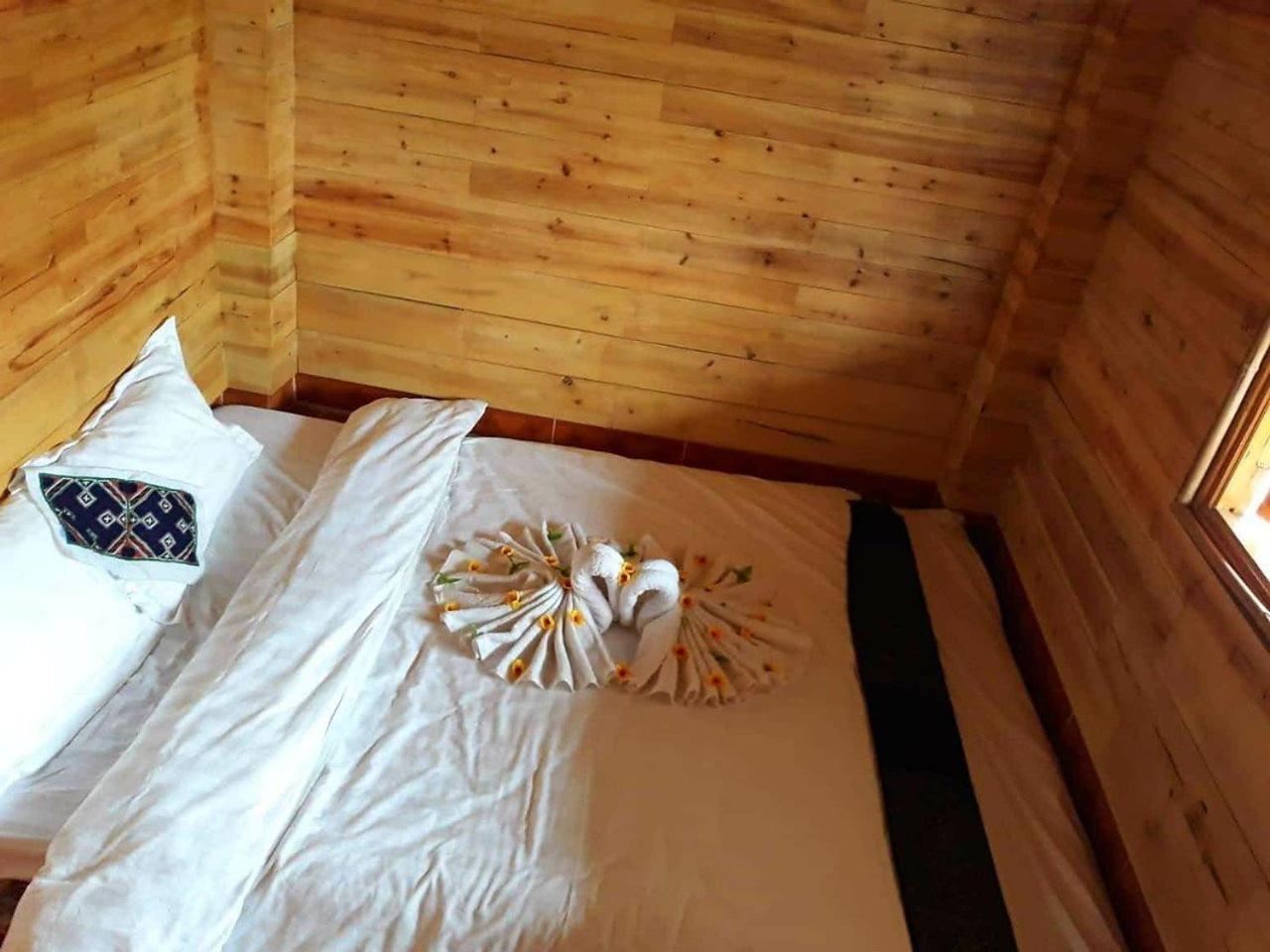 Ta Van Green Hills Homestay Sa Pa Esterno foto
